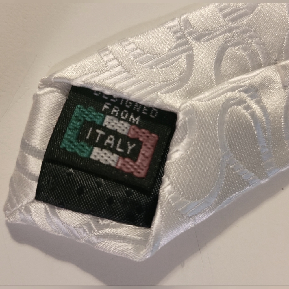 Brand Q Italian Traditional Tie - Picture 6 of 6